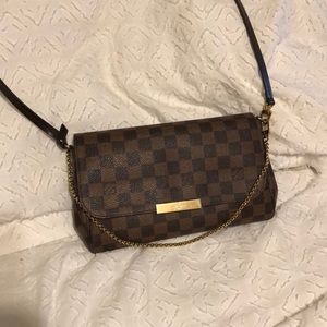 Louis Vuitton Favourite MM